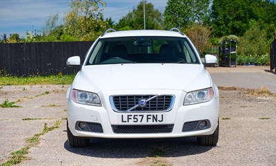 Lot 257 - 2007 Volvo V70 3.2 SE