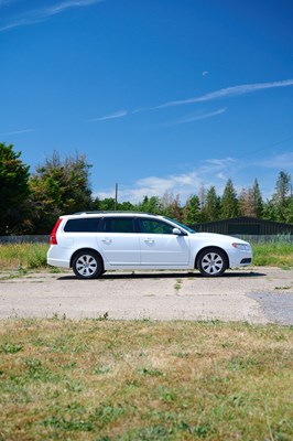 Lot 257 - 2007 Volvo V70 3.2 SE