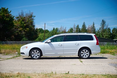 Lot 257 - 2007 Volvo V70 3.2 SE