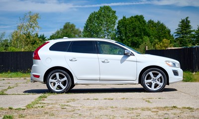 Lot 104 - 2013 Volvo XC60 T5 R Design