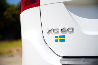 Lot 104 - 2013 Volvo XC60 T5 R Design