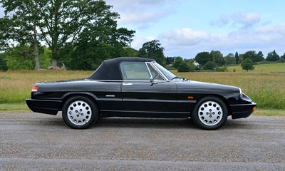 Lot 152 - 1992 Alfa Romeo Spider S4