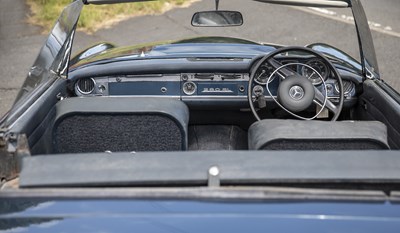 Lot 153 - 1970 Mercedes-Benz 280 SL Pagoda