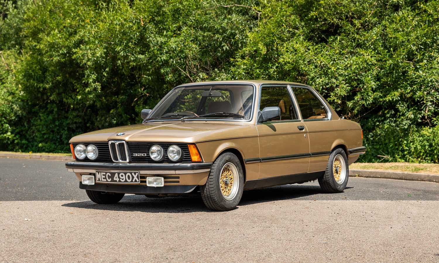 Lot 266 - 1982 BMW 320