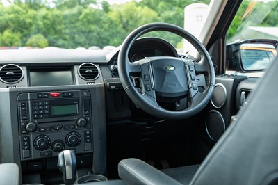 Lot 114 - 2005 Land Rover Discovery 3 V8 G4 Challenge