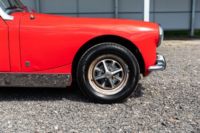 Lot 105 - 1972 MG Midget