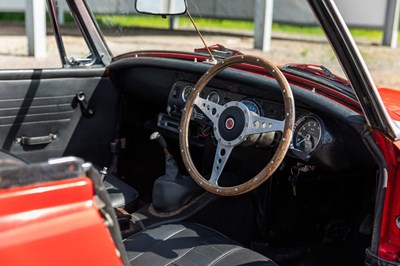 Lot 105 - 1972 MG Midget