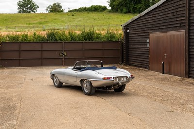 Lot 232 - 1962 Jaguar E-Type S1 Roadster