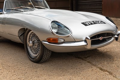 Lot 232 - 1962 Jaguar E-Type S1 Roadster