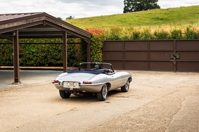 Lot 232 - 1962 Jaguar E-Type S1 Roadster