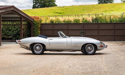 Lot 232 - 1962 Jaguar E-Type S1 Roadster