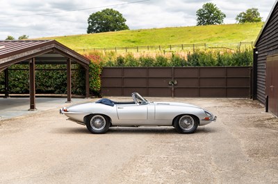 Lot 232 - 1962 Jaguar E-Type S1 Roadster