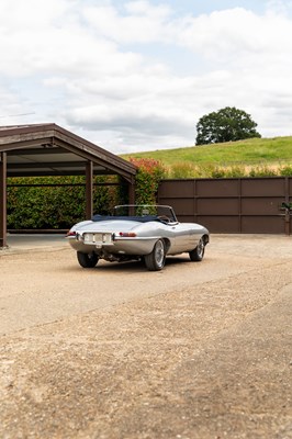 Lot 232 - 1962 Jaguar E-Type S1 Roadster