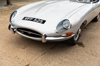 Lot 232 - 1962 Jaguar E-Type S1 Roadster