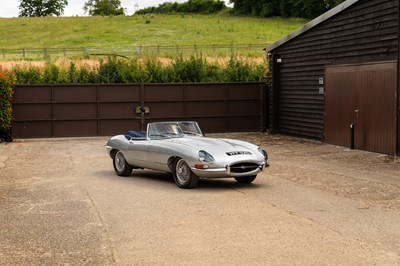 Lot 232 - 1962 Jaguar E-Type S1 Roadster