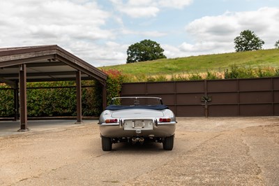 Lot 232 - 1962 Jaguar E-Type S1 Roadster