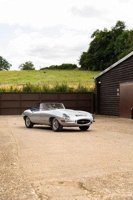 Lot 232 - 1962 Jaguar E-Type S1 Roadster