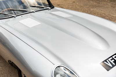 Lot 232 - 1962 Jaguar E-Type S1 Roadster