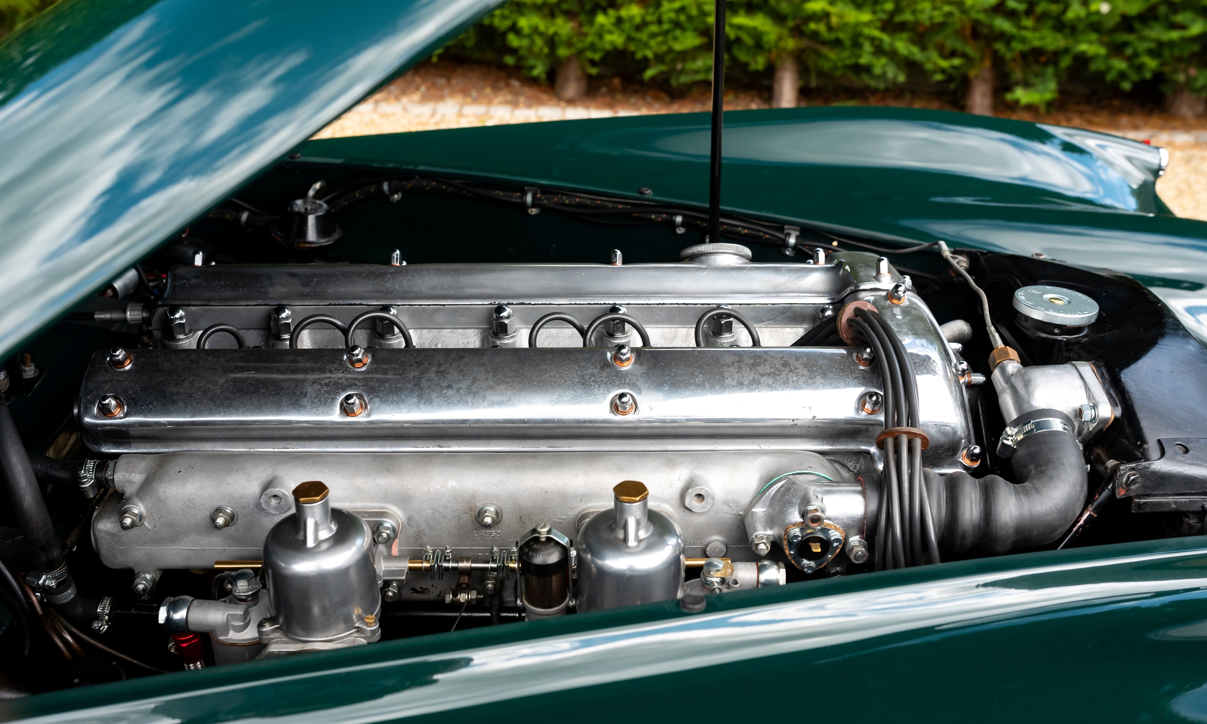 Spark 1/43 Jaguar XK120 Cabriolet 1953 – Bleu Marine Foncé – Modèle Résine