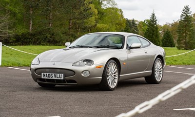 Lot 190 - 2006 Jaguar XKR Coupé 4.2-S