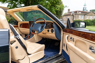 Lot 210 - 1999 Bentley Azure