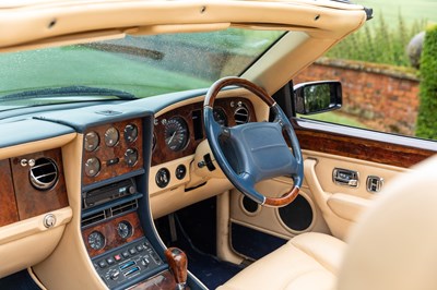 Lot 210 - 1999 Bentley Azure