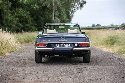 Lot 227 - 1966 Mercedes-Benz 230SL Pagoda