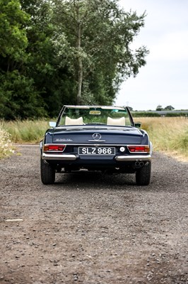 Lot 227 - 1966 Mercedes-Benz 230SL Pagoda