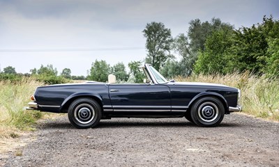 Lot 227 - 1966 Mercedes-Benz 230SL Pagoda