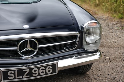 Lot 227 - 1966 Mercedes-Benz 230SL Pagoda