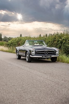 Lot 227 - 1966 Mercedes-Benz 230SL Pagoda