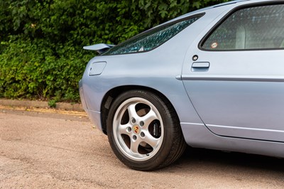 Lot 196 - 1993 Porsche 928 GTS