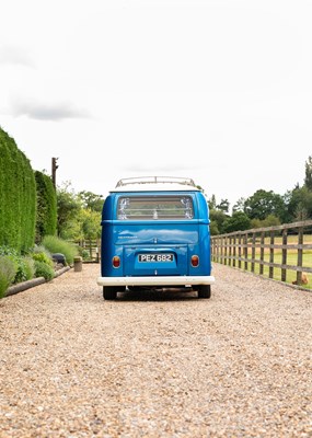 Lot 224 - 1971 Volkswagen Camper