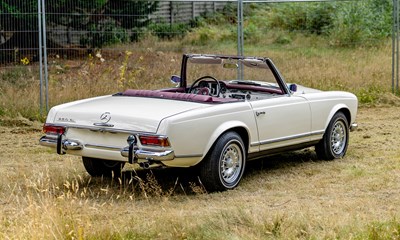 Lot 179 - 1967 Mercedes-Benz 250SL