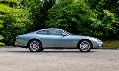 Lot 176 - 2003 Jaguar XKR (4.2 litre)