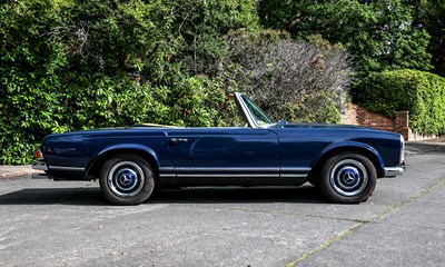 Lot 207 - 1966 Mercedes-Benz 230 SL Pagoda