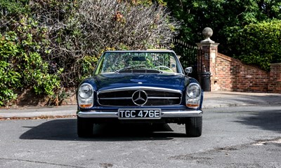 Lot 207 - 1966 Mercedes-Benz 230 SL Pagoda