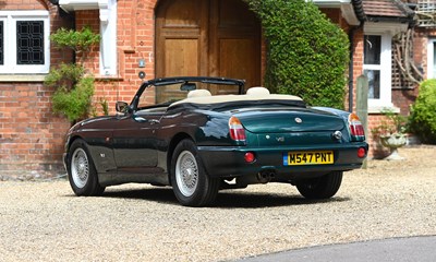 Lot 173 - 1995 MG RV8