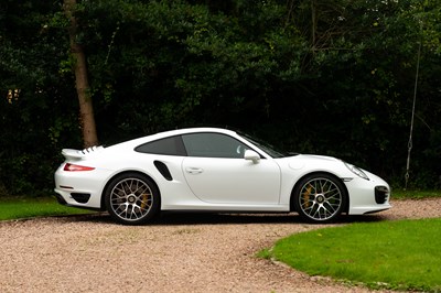 Lot 228 - 2014 Porsche 911 / 991.1 Turbo S