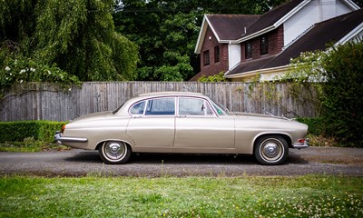 Lot 142 - 1963 Jaguar Mk. X Saloon