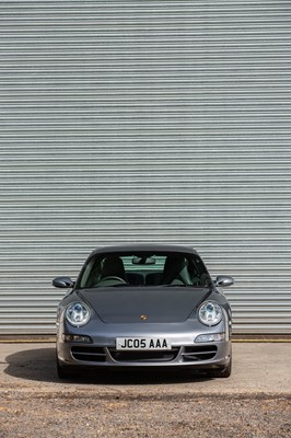 Lot 225 - 2005 Porsche 911 Carrera 2S (997)