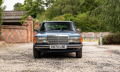 Lot 203 - 1987 Mercedes-Benz 280TE Estate