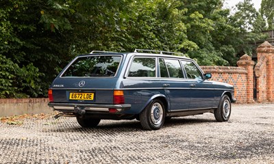 Lot 203 - 1987 Mercedes-Benz 280TE Estate