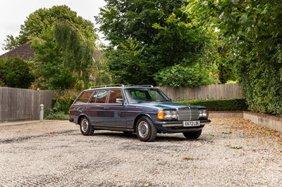 Lot 203 - 1987 Mercedes-Benz 280TE Estate