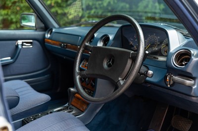 Lot 203 - 1987 Mercedes-Benz 280TE Estate