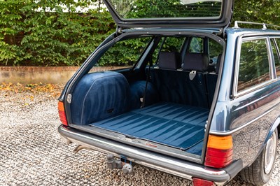 Lot 203 - 1987 Mercedes-Benz 280TE Estate