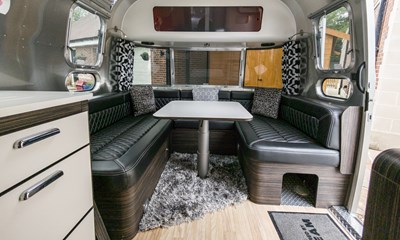 Lot 132 - 2018 Airstream International Colorado