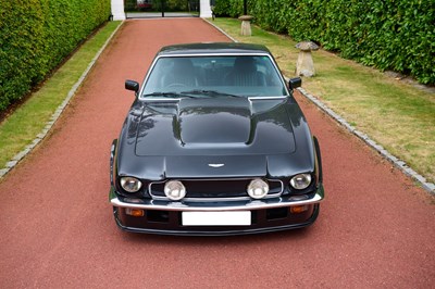 Lot 210 - 1990 Aston Martin V8 Vantage X Pack