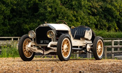 Lot 156 - 1916 American LaFrance Type 40 Speedster