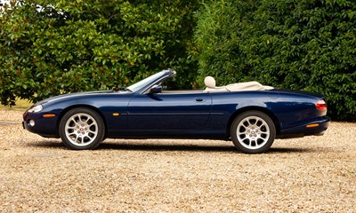 Lot 201 - 2001 Jaguar XKR Convertible